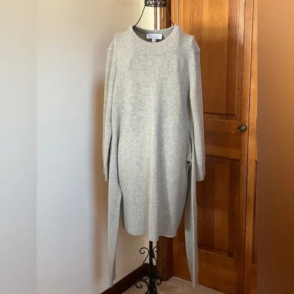 MICHAEL KORS COLLECTION
Cashmere Tie-Waist Dress, Medium - Picture 6 of 8